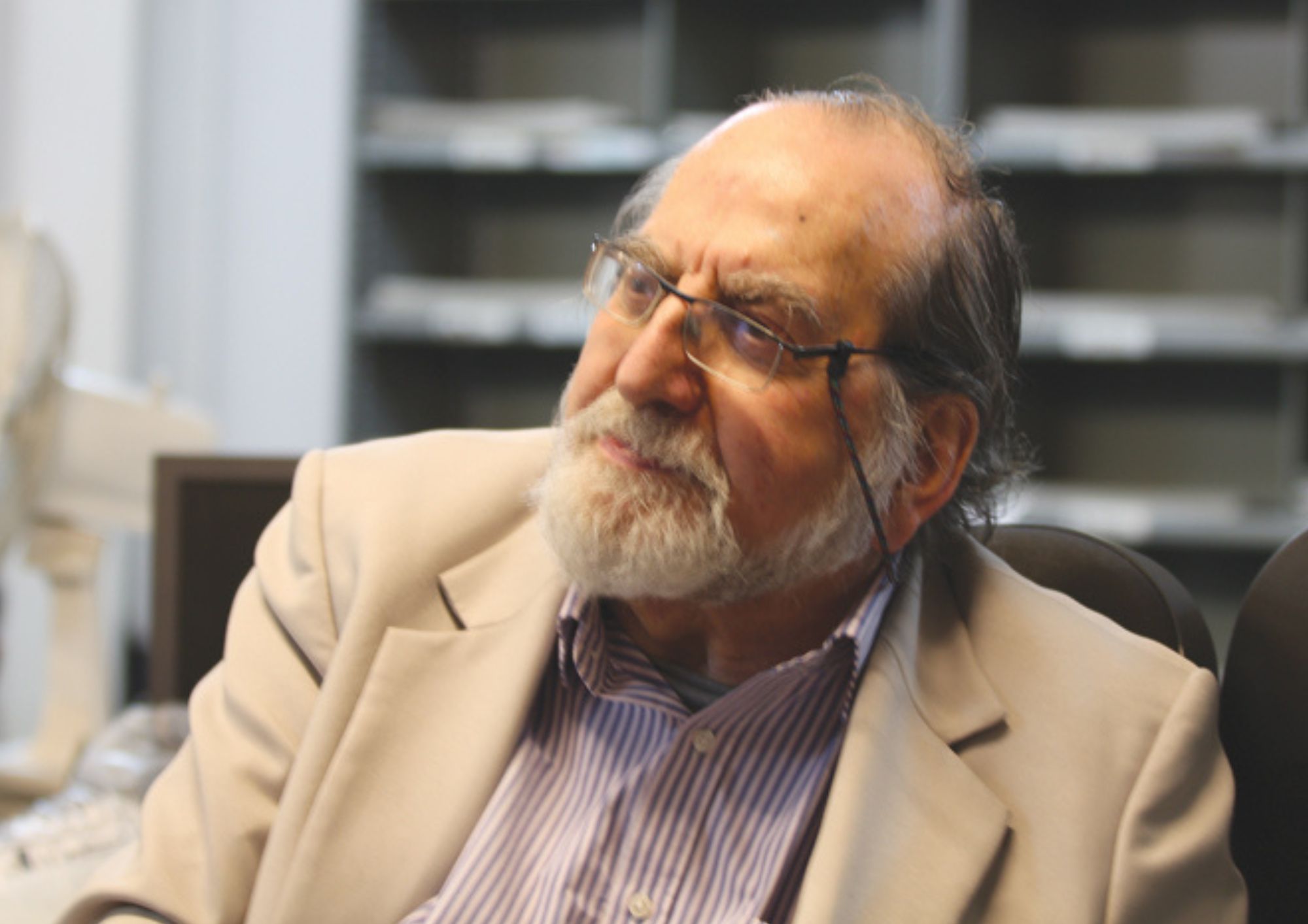 Eric, Islington’s legendary news man eric gordon